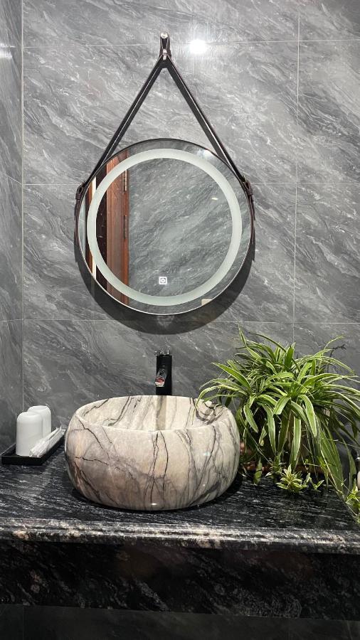 Tuan Chau Hqt Hotel Hạ Long Ngoại thất bức ảnh